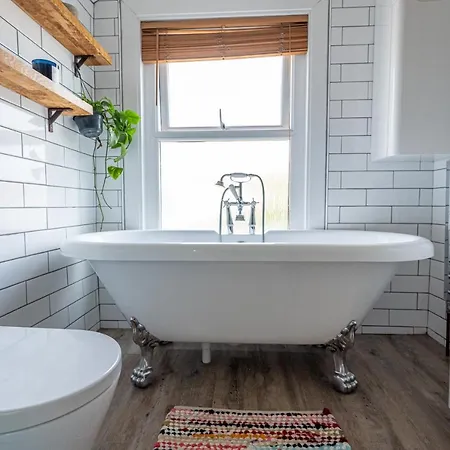 Bristolshortstays - Bishopston Bristol