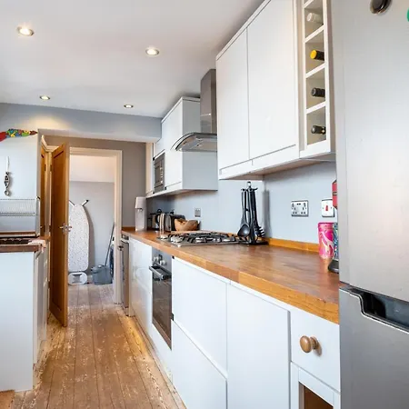 Bristolshortstays - Bishopston Bristol